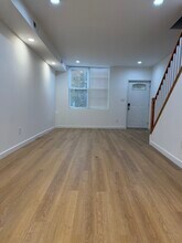 2503 S 2nd St in Philadelphia, PA - Foto de edificio - Building Photo