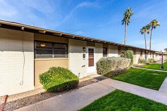 6721 E McDowell Rd in Scottsdale, AZ - Building Photo - Building Photo