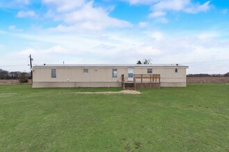 2146 Co Rd 2130 in Greenville, TX - Building Photo - Building Photo