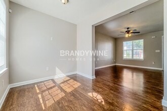 6065 Flagstaf Walk in Mcdonough, GA - Building Photo - Building Photo