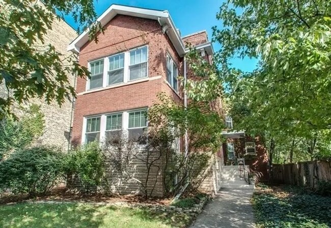 property at 935 Judson Ave