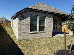 8943 Red Wolf Pl in Manvel, TX - Building Photo - Building Photo