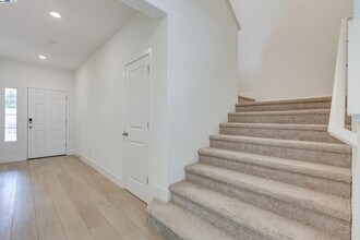 1227 Richardson Rd in Lathrop, CA - Building Photo - Building Photo