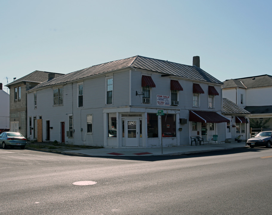 101 S Washington St in New Paris, OH - Building Photo