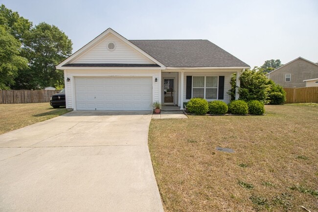 property at 6 Reems Ct