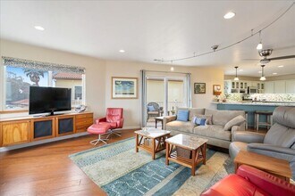 1181 Main St-Unit -1185 Main in Morro Bay, CA - Foto de edificio - Building Photo