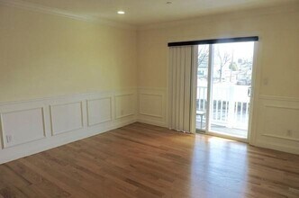 153 Sumner St in Quincy, MA - Building Photo - Building Photo