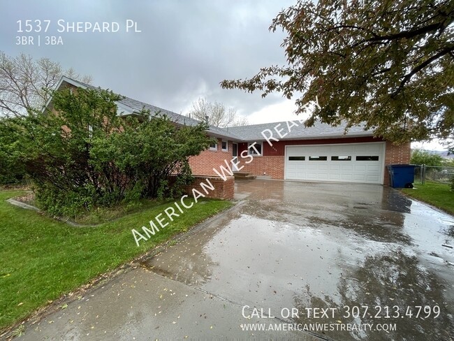 1537 Shepard Pl in Cody, WY - Building Photo - Building Photo