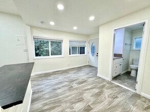 1149 Marietta St in Los Angeles, CA - Building Photo - Building Photo
