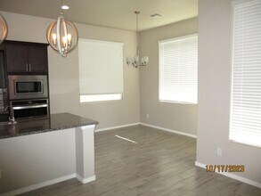 7050 Crystal Dr NE in Rio Rancho, NM - Building Photo - Building Photo