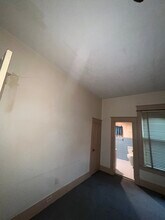 221 E Covington St, Unit 221 E Covington Unit A in Laurinburg, NC - Building Photo - Building Photo