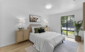 2408 Westcliffe Ln in Walnut Creek, CA - Foto de edificio - Building Photo