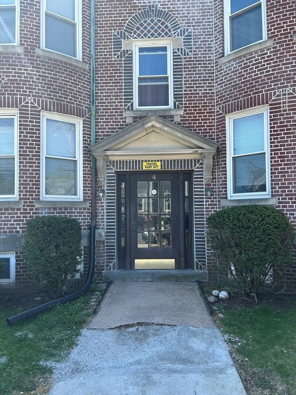 4 Brookline Ave