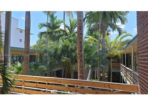 1770 Meridian Ave in Miami Beach, FL - Building Photo - Building Photo