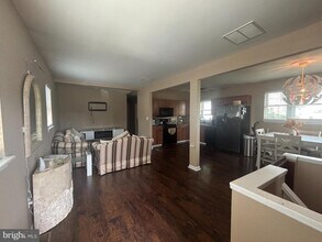 1180 Berkley Rd in Greenwich Township, NJ - Building Photo - Building Photo