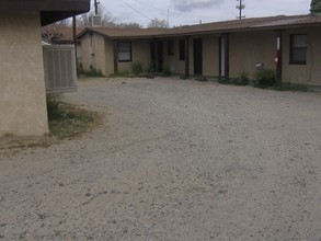 1231 Irwin Rd in Barstow, CA - Building Photo - Building Photo