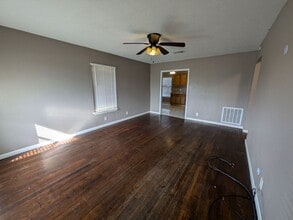 3486 Westmoreland Ave in Beaumont, TX - Building Photo - Building Photo