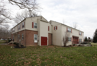 Victoria Mews in Newark, DE - Foto de edificio - Building Photo