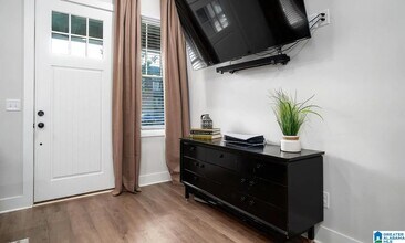 4834 Silas Ave in Hoover, AL - Building Photo - Building Photo