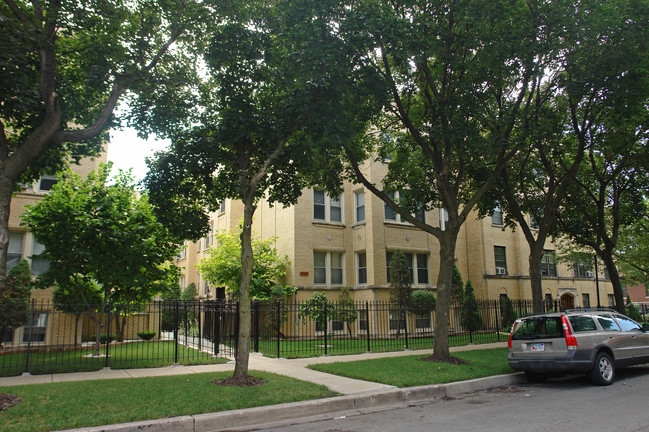 4305-4313 N Francisco Ave in Chicago, IL - Building Photo - Building Photo