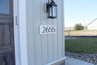 2655 S Muirfield Pl in Urbana, IL - Building Photo - Building Photo