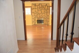 7328 Del Coronado Way in Sacramento, CA - Building Photo