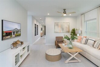 13231 Commons Ave in Parrish, FL - Building Photo - Building Photo