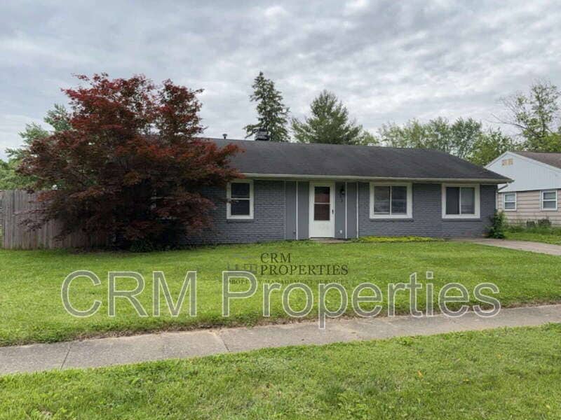 212 Southlea Dr in Kokomo, IN - Foto de edificio