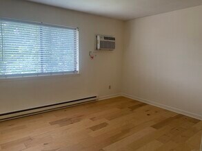 11 Horton St in Stamford, CT - Foto de edificio - Building Photo