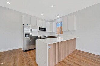 2626 W 21st St in Chicago, IL - Building Photo - Building Photo