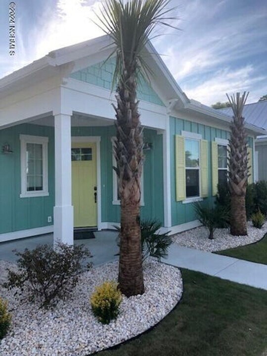 1355 Albacore Loop in Calabash, NC - Building Photo