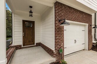 2420 Chapel Ave in Nashville, TN - Building Photo - Building Photo