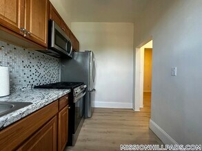 4 Montrose St in Boston, MA - Building Photo - Building Photo