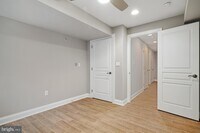 1922 S Lambert St photo'