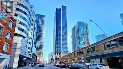 357 King St W in Toronto, ON - Building Photo - Building Photo