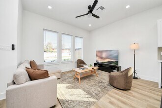 3909 Maggie St in Houston, TX - Building Photo - Building Photo