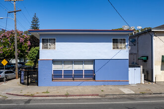 3050-3058 Davis St in Oakland, CA - Building Photo - Building Photo