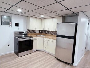 12 Bruce Dr in Centereach, NY - Building Photo - Building Photo