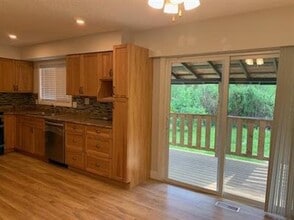 32306 Diamond Ave in Mission, BC - Building Photo - Building Photo