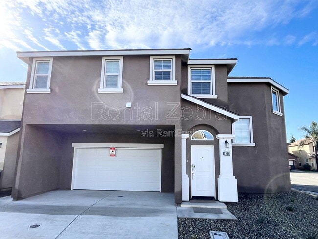 1346 Playa Del Rey Dr in Merced, CA - Building Photo - Building Photo