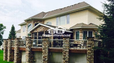 2470 Arnold Palmer Dr in Blaine, MN - Building Photo - Building Photo