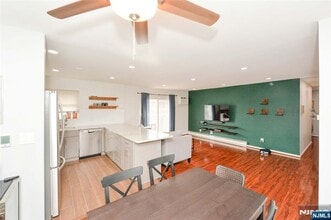 199 Bergen Turnpike in Ridgefield Park, NJ - Building Photo - Building Photo