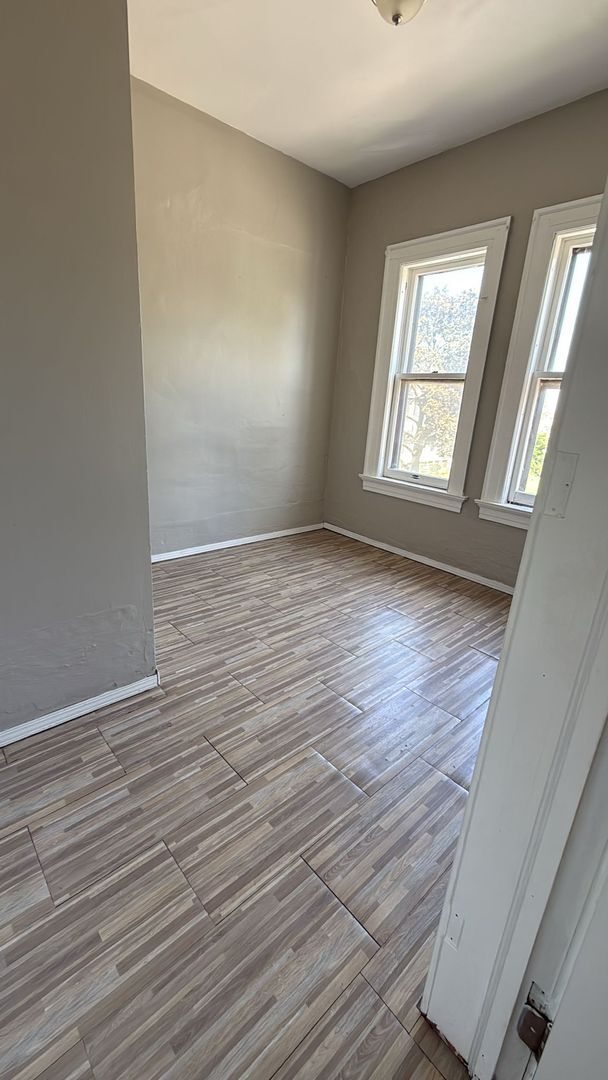 2365-2367 S 7th St. (4 Unit) in Milwaukee, WI - Building Photo - Building Photo