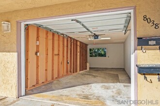 8038 Lemon Ave in La Mesa, CA - Building Photo - Building Photo