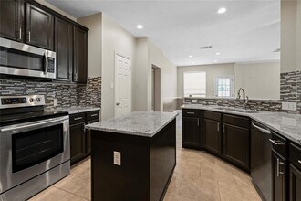 1111 Colby Ln in Cedar Park, TX - Building Photo - Building Photo