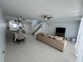 482 Capistrano Dr, Unit FL5-ID1276A in Palm Beach Gardens, FL - Building Photo - Building Photo