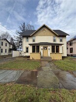 373-375-375 Diven Ave in Elmira, NY - Building Photo