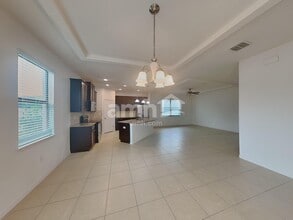 12528 Ballentrae Forest Dr in Riverview, FL - Foto de edificio - Building Photo