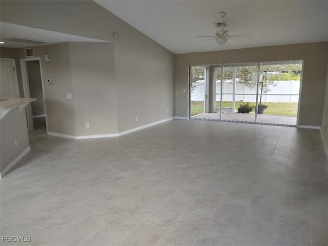 1719 SW 2nd Pl in Cape Coral, FL - Building Photo - Building Photo