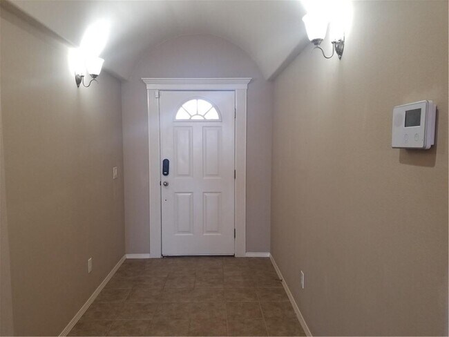 520 McKissic Spring Rd in Centerton, AR - Building Photo - Building Photo